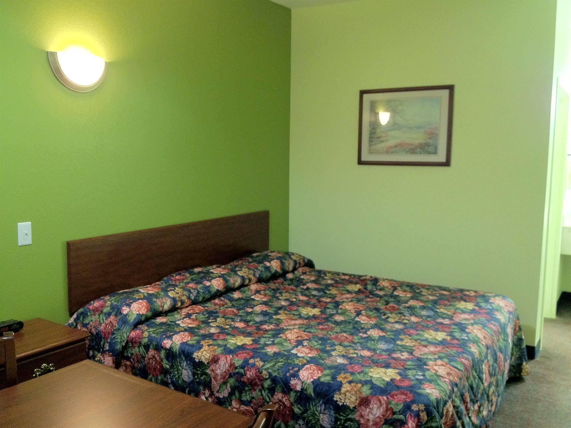 Weston Inn & Suites Rusk Ngoại thất bức ảnh
