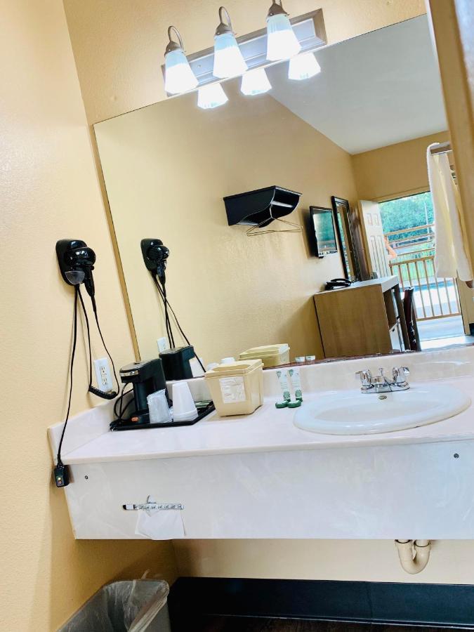 Weston Inn & Suites Rusk Ngoại thất bức ảnh