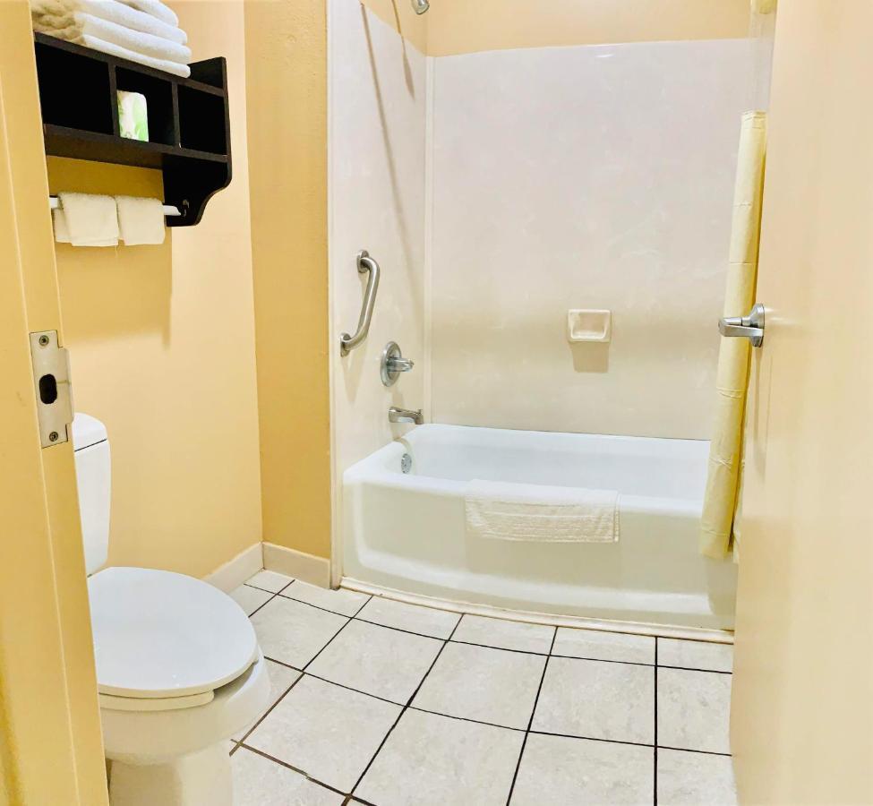 Weston Inn & Suites Rusk Ngoại thất bức ảnh