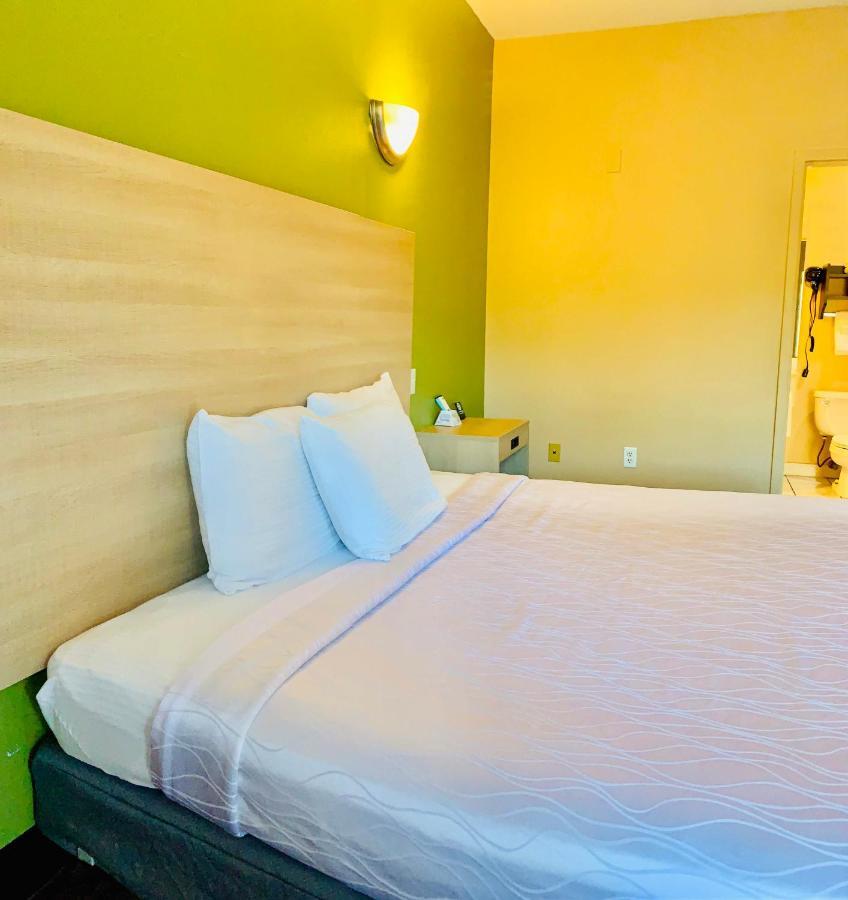 Weston Inn & Suites Rusk Ngoại thất bức ảnh